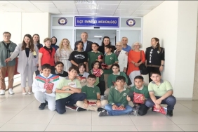 “Sevgi ile Koruyalım” Projesi Kapsamında Öğrenciler Menemen İlçe Emniyet Müdürlüğünü Ziyaret Etti